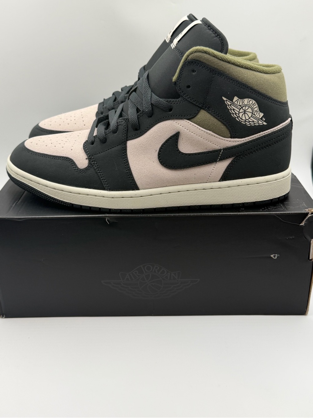 Jordan 1 Mid Men’s Sneakers - Black, Pink, Olive size 11.5 NEW OG everything